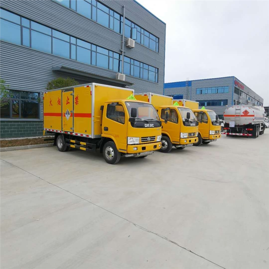 9吨化学品运输车供货点危货车价格